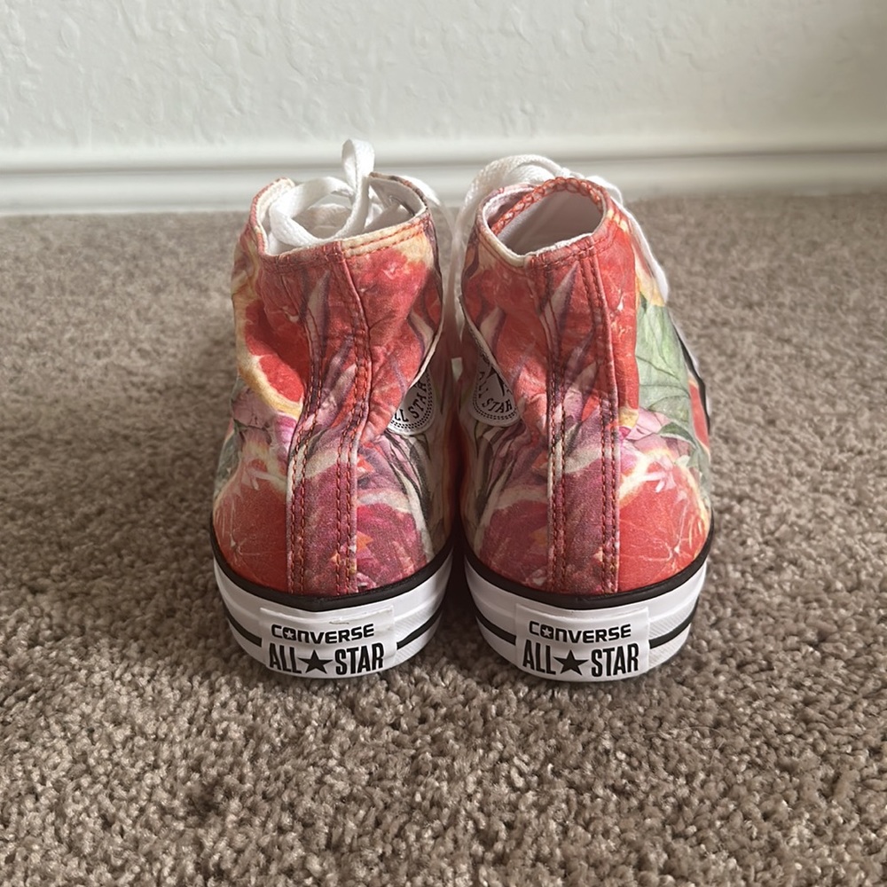 WOMENS 11 PINEAPPLE GRAPEFRUIT CONVERSE (LIKE NEW) - Picture 3 of 5